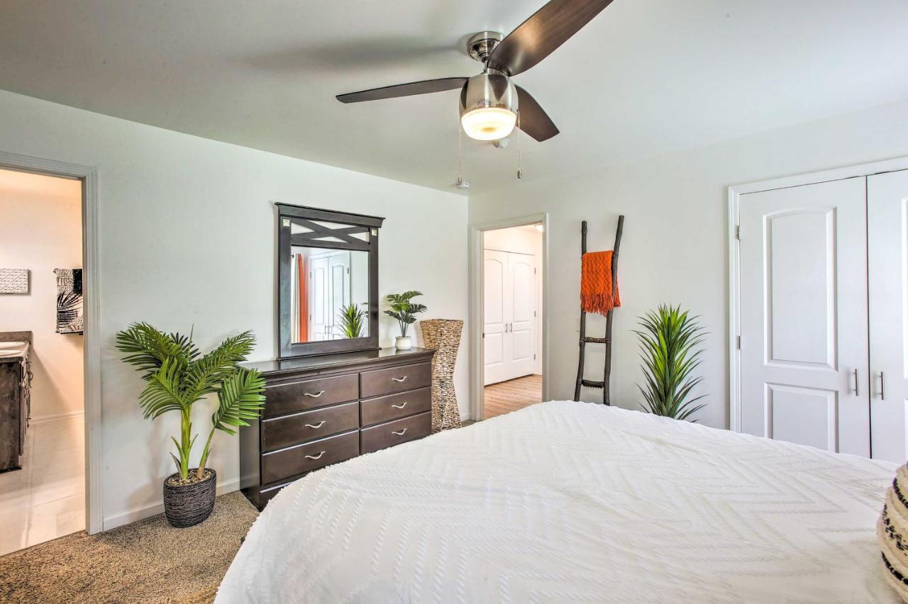 Charming Springfield Escape With Furnished Deck Villa Exterior photo